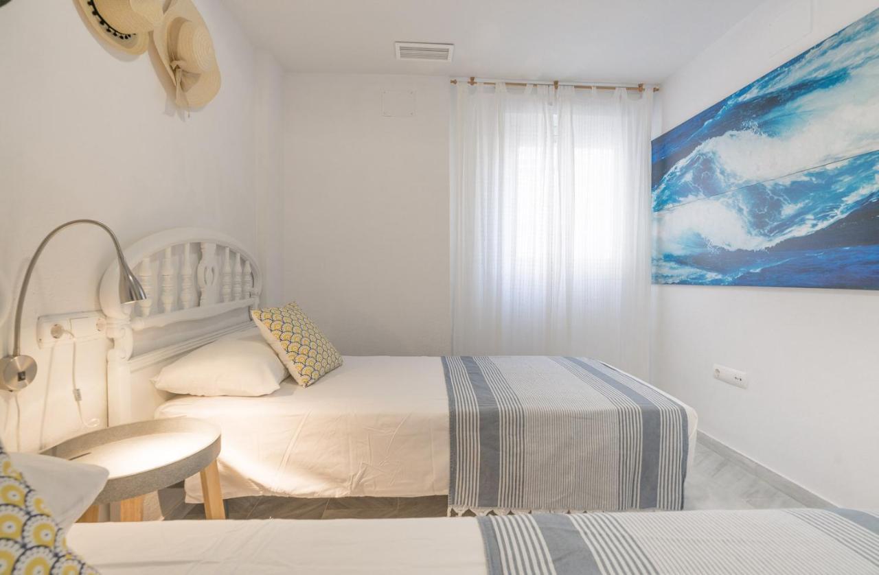 Coral Paradise Apartment With Swimming Pool La Herradura  Esterno foto